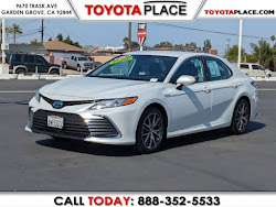 2021 Toyota Camry Hybrid XLE