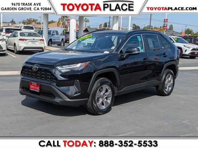 2022 Toyota RAV4 XLE