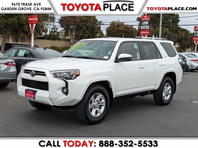 2024 Toyota 4Runner SR5