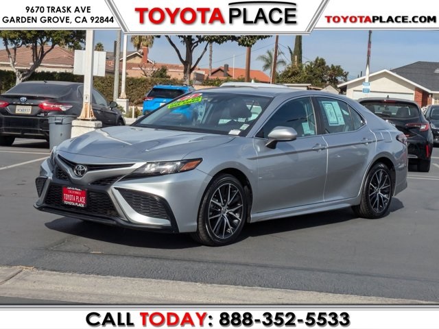 2021 Toyota Camry SE