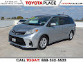 2020 Toyota Sienna LE