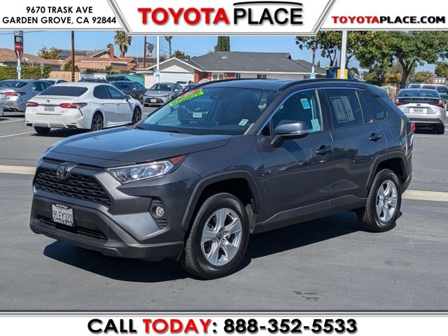 2021 Toyota RAV4 XLE