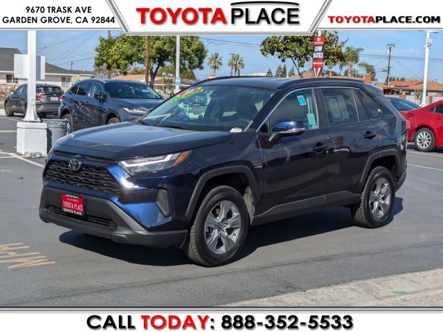 2022 Toyota RAV4 XLE