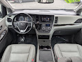 2020 Toyota Sienna XLE