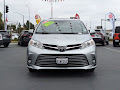 2020 Toyota Sienna XLE