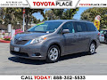 2017 Toyota Sienna LE