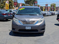 2017 Toyota Sienna LE