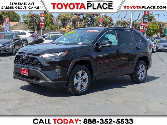 2023 Toyota RAV4 XLE
