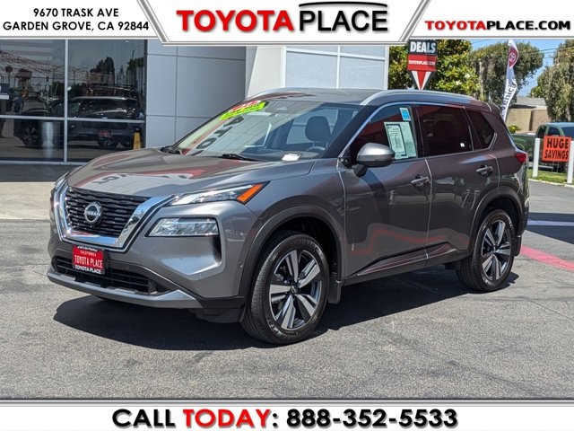 2023 Nissan Rogue SL