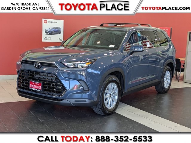 2025 Toyota Grand Highlander XLE