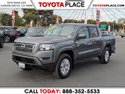 2023 Nissan Frontier SV