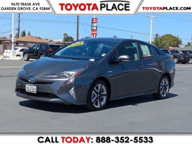 2016 Toyota Prius Three Touring