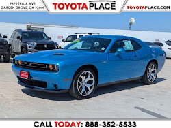 2015 Dodge Challenger SXT