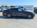 2022 Lexus ES 300h