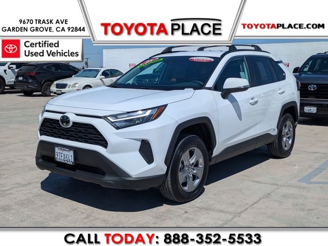 2025 Toyota RAV4 Hybrid XLE