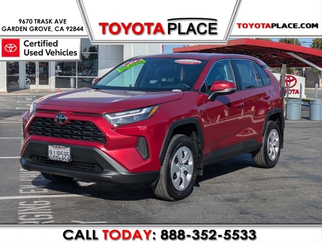 2023 Toyota RAV4 LE
