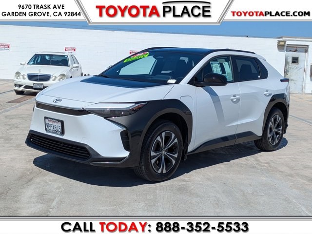 2024 Toyota bZ4X XLE