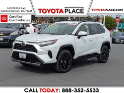 2025 Toyota RAV4 Hybrid SE