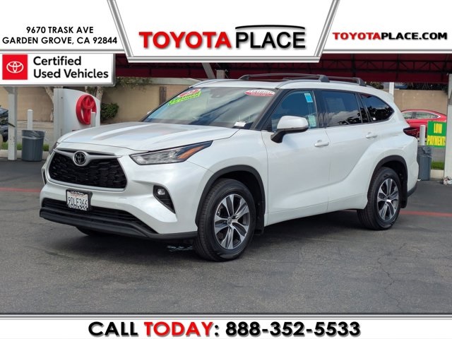 2022 Toyota Highlander XLE