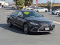 2023 Lexus ES 300h