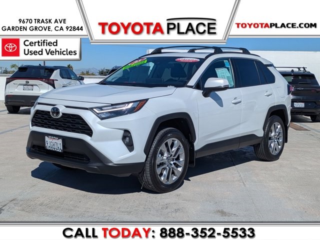 2023 Toyota RAV4 XLE Premium
