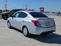 2019 Nissan Versa 1.6 SV