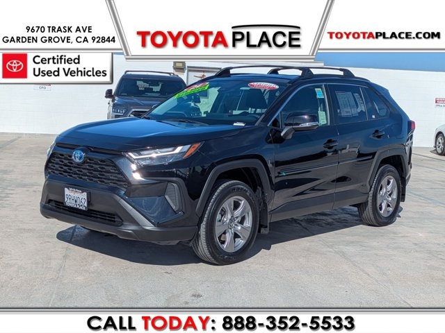 2024 Toyota RAV4 Hybrid XLE