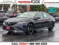 2022 Toyota Camry Hybrid XSE