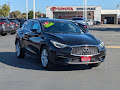 2017 INFINITI QX30 Base