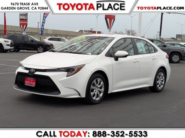 2022 Toyota Corolla LE