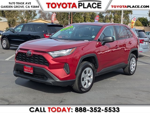 2024 Toyota RAV4 LE