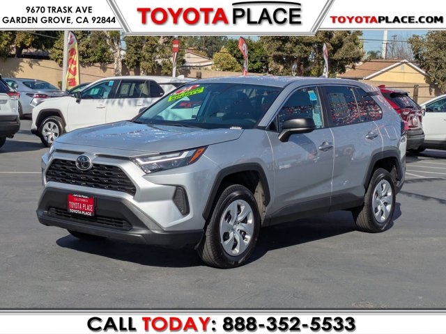 2024 Toyota RAV4 LE