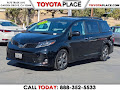 2020 Toyota Sienna SE