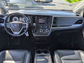 2020 Toyota Sienna SE