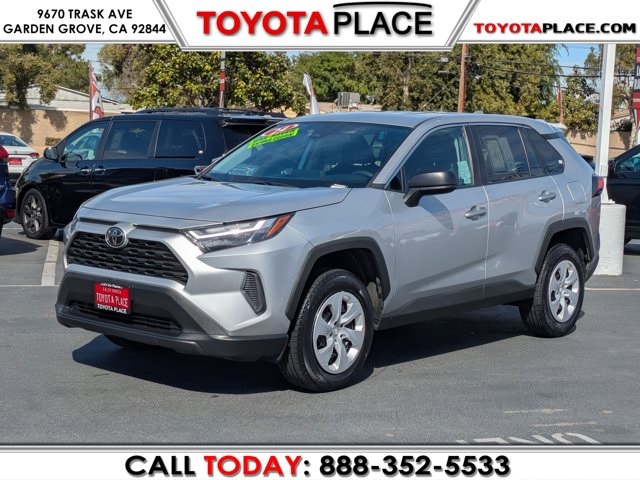 2024 Toyota RAV4 LE