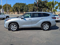 2025 Toyota Highlander LE