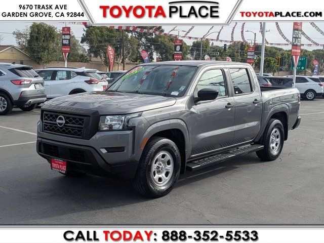 2022 Nissan Frontier S