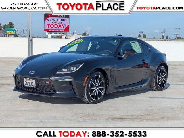 2024 Toyota GR86 Base