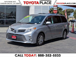 2020 Toyota Sienna XLE