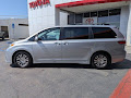 2020 Toyota Sienna XLE