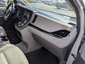 2020 Toyota Sienna XLE