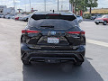 2024 Toyota Highlander Hybrid XLE