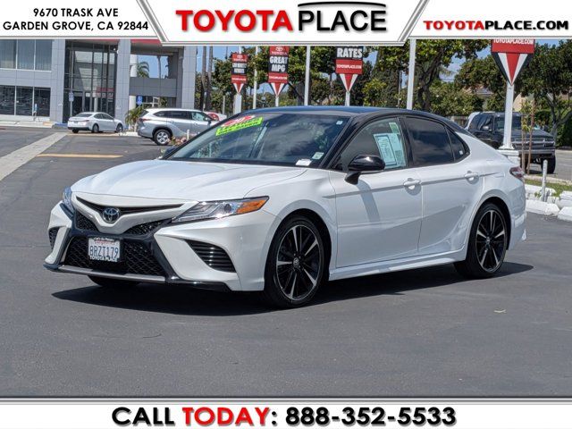 2020 Toyota Camry XSE