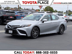 2024 Toyota Camry SE
