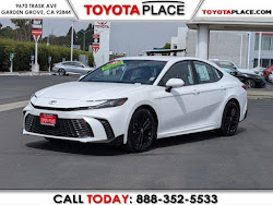 2025 Toyota Camry SE