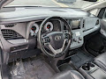 2016 Toyota Sienna SE