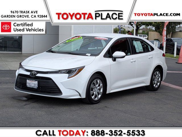 2026 Toyota Corolla LE