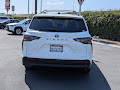 2025 Toyota Sienna LE