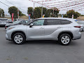 2025 Toyota Highlander LE