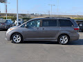 2020 Toyota Sienna LE